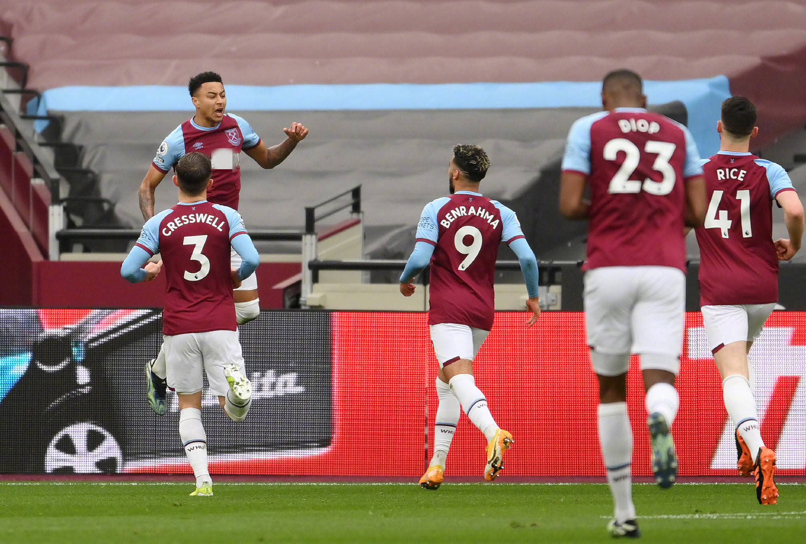 体育欧协联附加赛首回合：切尔西2-0力克塞尔维特